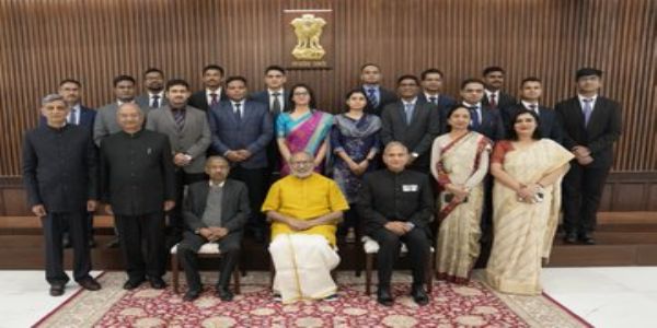 Vice President Radhakrishnan Urges Patience and Dharma as Pillars of Public Service to Officer Trainees