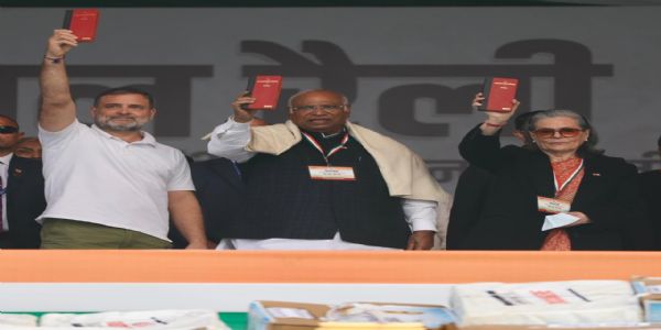 Congress Mega Rally in Delhi Accuses Government of Undermining Democracy Through Vote Manipulation