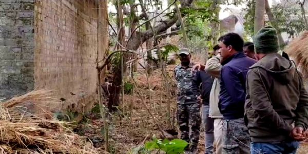 Tragedy in Purulia: Two toddlers perish in hay fire