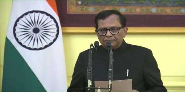 Ex-IAS Officer Raj Kumar Goyal Takes Oath as Chief Information Commissioner