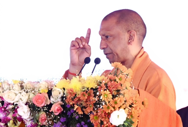 Yogi Addressing eighth edition of Kisan Pathshaala Yogi Addressing eighth edition of Kisan Pathshaala