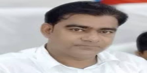 UP’s vengeance killing: Locals protest daylight murder as boy shoots dead man suspected of killing his uncle 18 yrs earlier