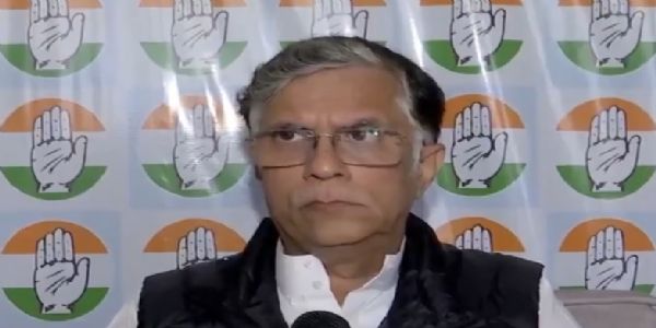 Congress Condemns Railway Fare Hike as Pre-Budget Stealth Move