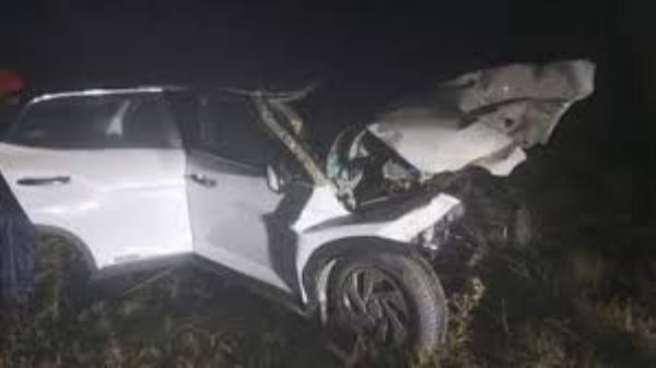 4 killed after speeding car collides with dumper in UP