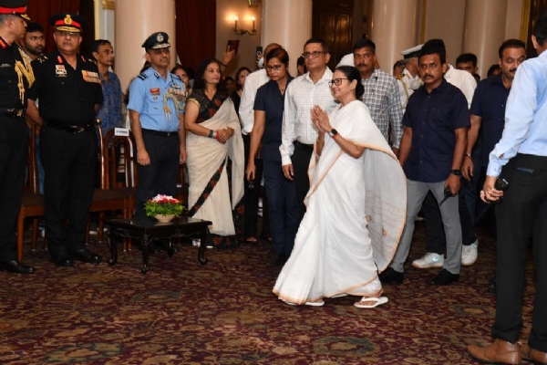 Mamata at Rajbhavan