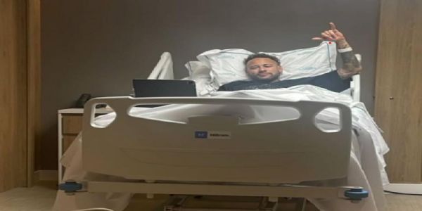 Neymar Undergoes Successful Knee Surgery, Eyes Brazil Return for 2026 FIFA World Cup