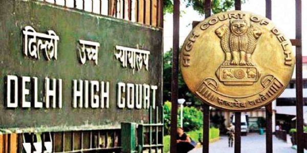 Delhi HC Reserves Verdict in Karisma Kapoor Kids