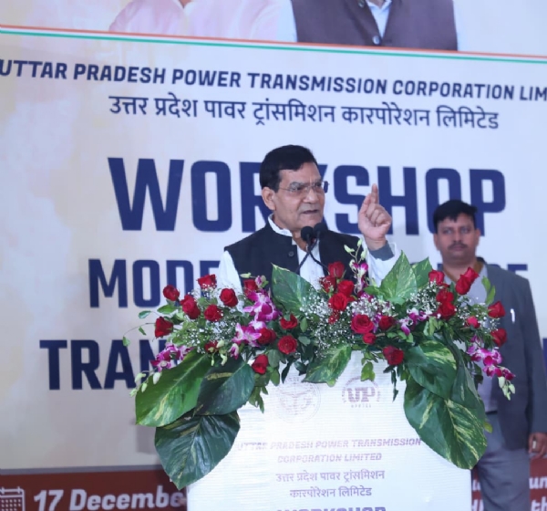 Urban Development and Energy Minister A.K. Sharma addressing workshop