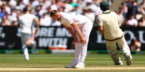 England Suffer Major Blow as Gus Atkinson Injures Hamstring, Walks Off During Boxing Day Test