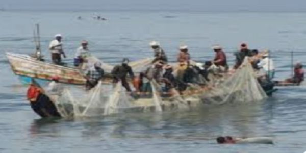 Three Tamil Nadu fishermen apprehended by Sri Lankan Navy