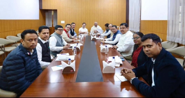 Congress leaders meeting.