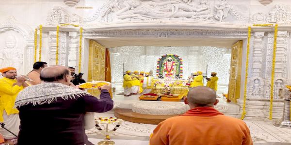 Rajnath & Yogi hoisted flag at summit of Mata Annapurna Temple