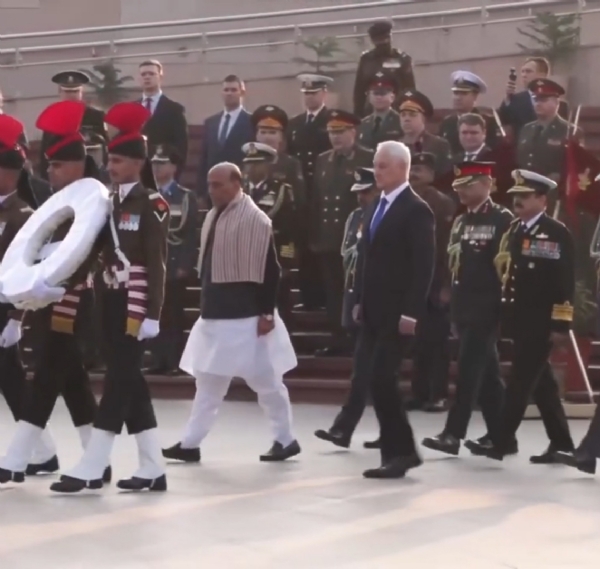 Defence Minister Rajnath Singh and his Russian counterpart Andrei Belousov jointly laying wreaths at the National War Memorial Defence Minister Rajnath Singh and his Russian counterpart Andrei Belousov jointly laying wreaths at the National War Memorial