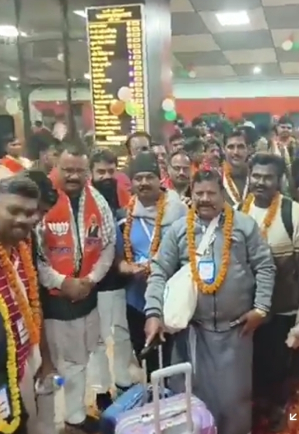 2nd group accorded warm welcome on arrival 2nd group accorded warm welcome on arrival