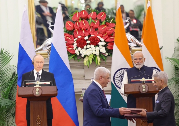 Prime Minister Narendra Modi and President Vladimir Putin held extensive bilateral talks at Hyderabad House during the 23rd India–Russia Annual Summit Prime Minister Narendra Modi and President Vladimir Putin held extensive bilateral talks at Hyderabad House during the 23rd India–Russia Annual Summit