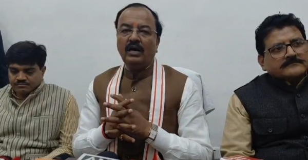 Deputy Chief Minister reviewing public welfare schemes