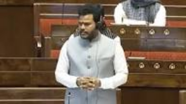 Union Aviation Minister Warns of Strict Action as IndiGo Flight Disruptions Continue; Inquiry Underway Union Aviation Minister Warns of Strict Action as IndiGo Flight Disruptions Continue; Inquiry Underway