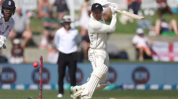 Tom Blundell Tom Blundell