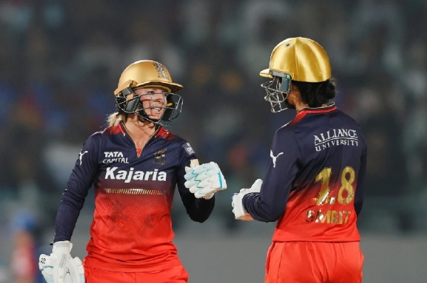 WPL 2025: RCB beat Delhi Capitals by 8 wickets in the fourth match