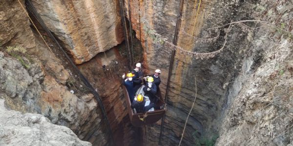 Mutilated bodies remaining five workers recovered from coal mines