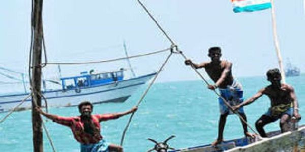 Sri Lankan Navy Arrests 10 Tamil Nadu Fishermen