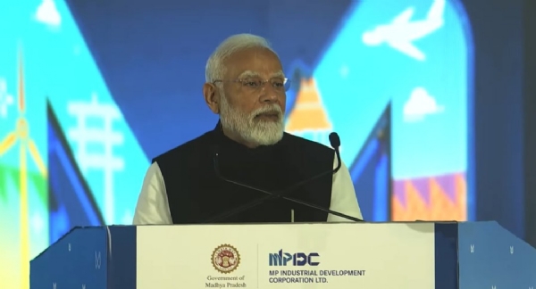 Prime Minister Narendra Modi addressing the summit in Madhya Pradesh