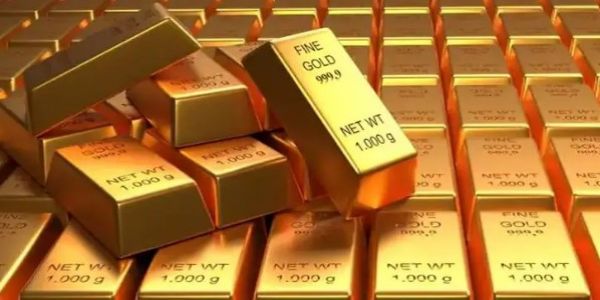 Slight decline in bullion market