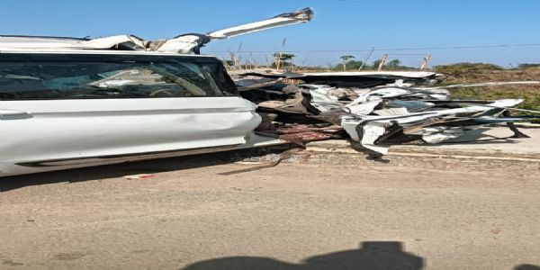 4 pilgrims from Telangana on way to Varanasi killed in road mishap