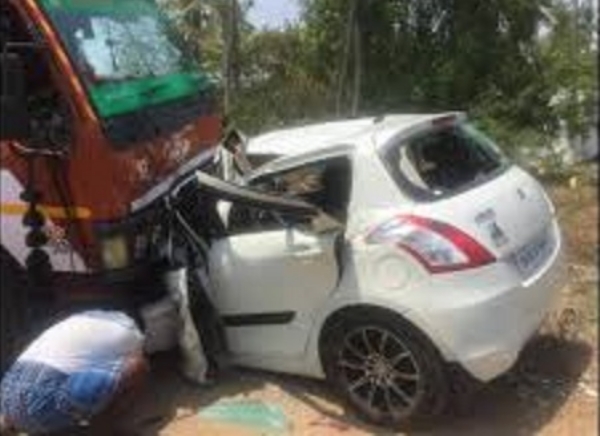 Fetal road accident in Karur Five of family Including Two Women Killed