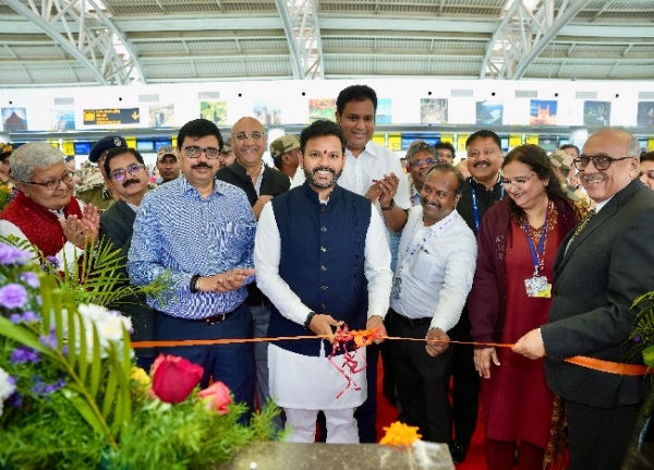Union Civil Aviation Minister Ram Mohan Naidu inaugurating Udaan Yatri Cafe at Chennai Airport
