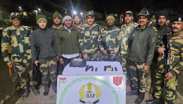 BSF caught two drones and weapons from India-Pakistan border