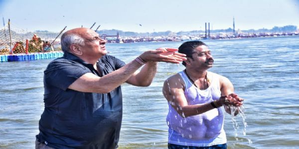 GujaratCM Bhupendra Patel takes holy dip 