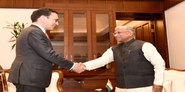 Rajya Sabha Dy Chairman Meets Portuguese Delegation