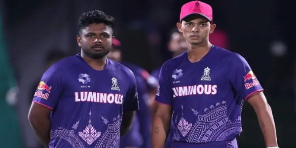 Sanju Samson joins Rajasthan Royals squad after surgery