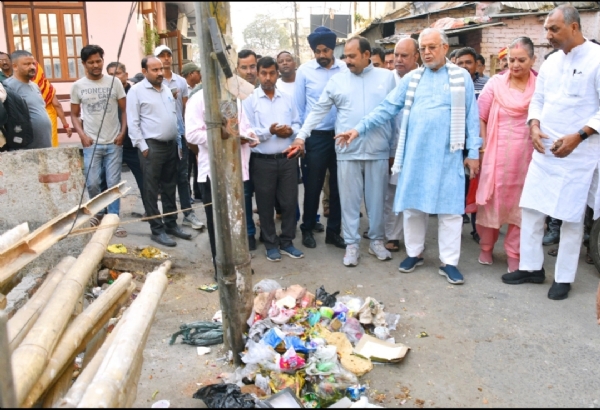 Conducted a surprise inspection of four wards of Lucknow Municipal Corporation