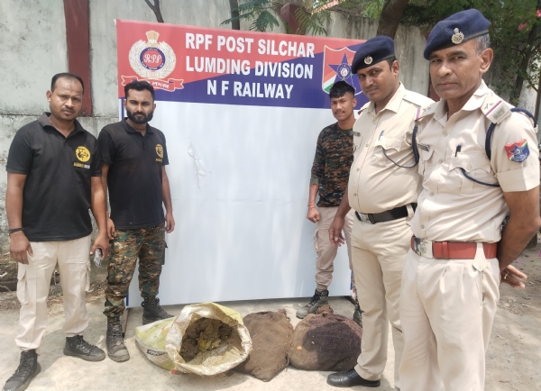 पूर्वोत्तर सीमा रेलवे द्वारा जारी तस्वीर। पूर्वोत्तर सीमा रेलवे द्वारा जारी तस्वीर।