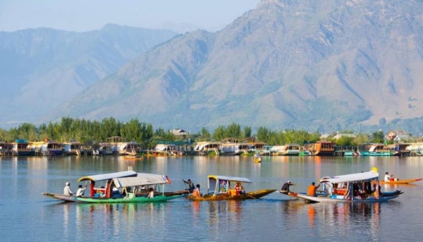 No Major Weather Disruption Expected In J&K Till April End: MeT