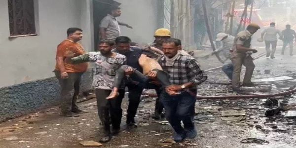 Massive Fire at Ajmer Hotel ,killed 4 & Several Injured
