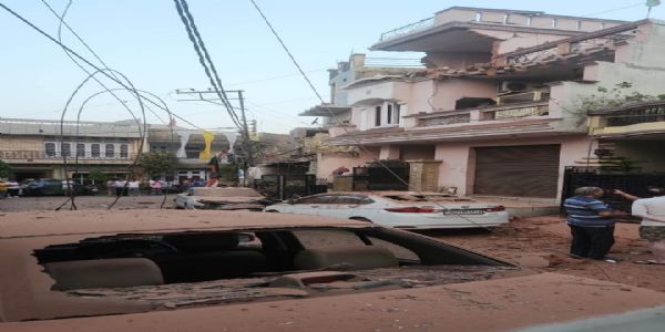People Wake Up To Blast-Like Sounds As Sirens Ring Out In Jammu