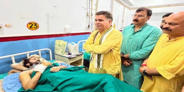 Arvind, Sethi, Raina visit GMC