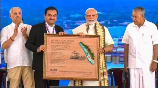 PM Modi inaugurates Vizhinjam seaport; declares it will enhance economic stability for Kerala, India. PM Modi inaugurates Vizhinjam seaport; declares it will enhance economic stability for Kerala, India.