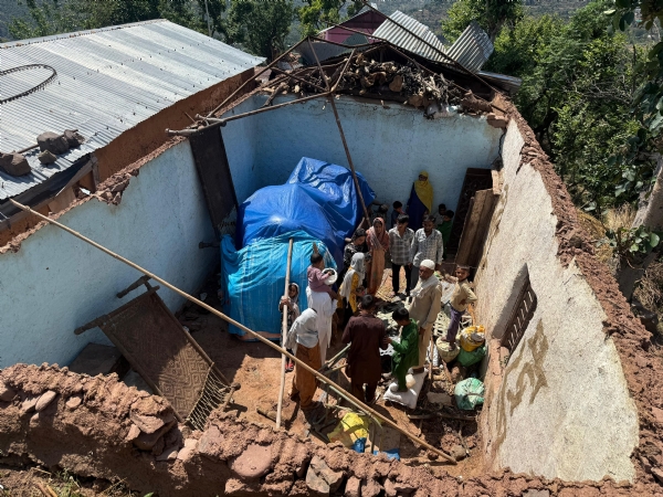 Sudden storm and heavy rain wreak havoc in Ghordi block