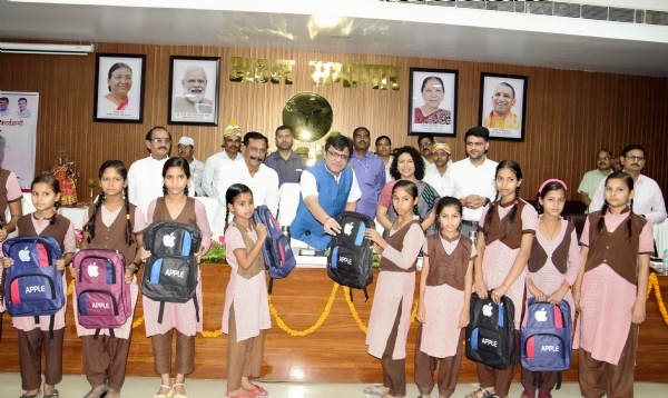Addressing the program, Minister-in-charge Nitin Agarwal