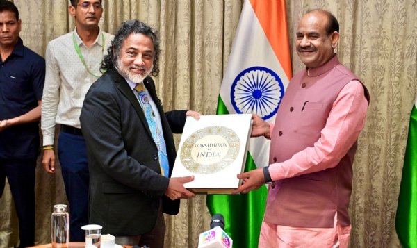 Om Birla with the delegation from Sri Lanka