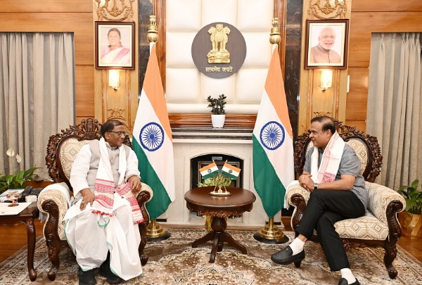 Assam CM Dr Himanta Biswa Sarma meeting Governor Laxman Prasad Acharya.