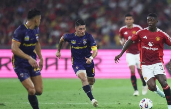Asian All-Stars defeated Manchester United 1-0