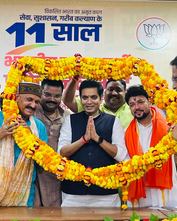 BJP State Vice President and Noida MLA Pankaj Singh in a press conference