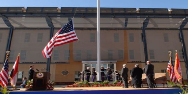 US withdraws diplomats, military families due to Iran tensions