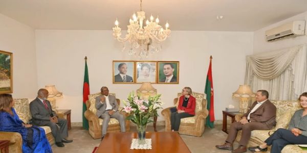 British high commissioner meets BNP leaders in Gulshan