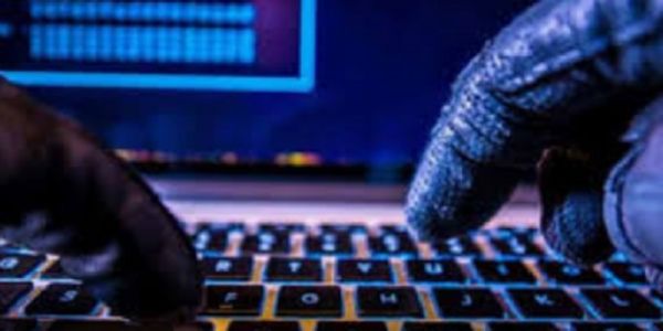 Chennai Man Loses Rs 12,600 in Sophisticated Fake Traffic Police SMS Scam